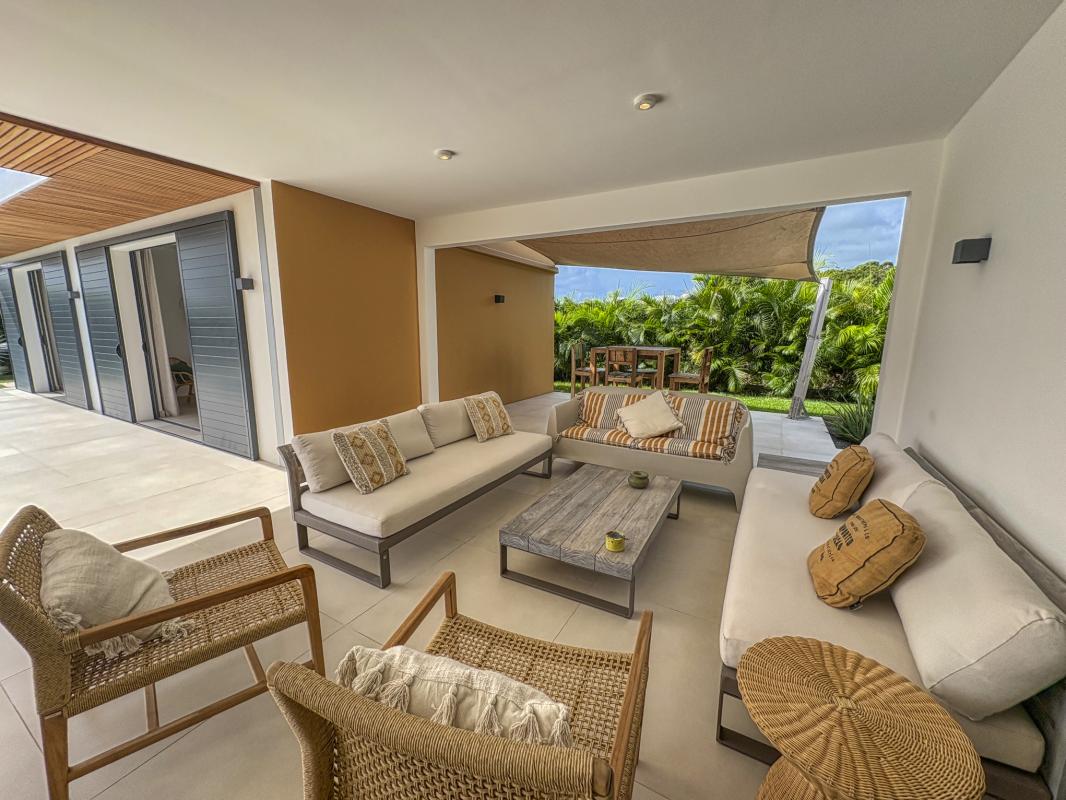 30.Location villa piscine Saint François Guadeloupe_Terrasse